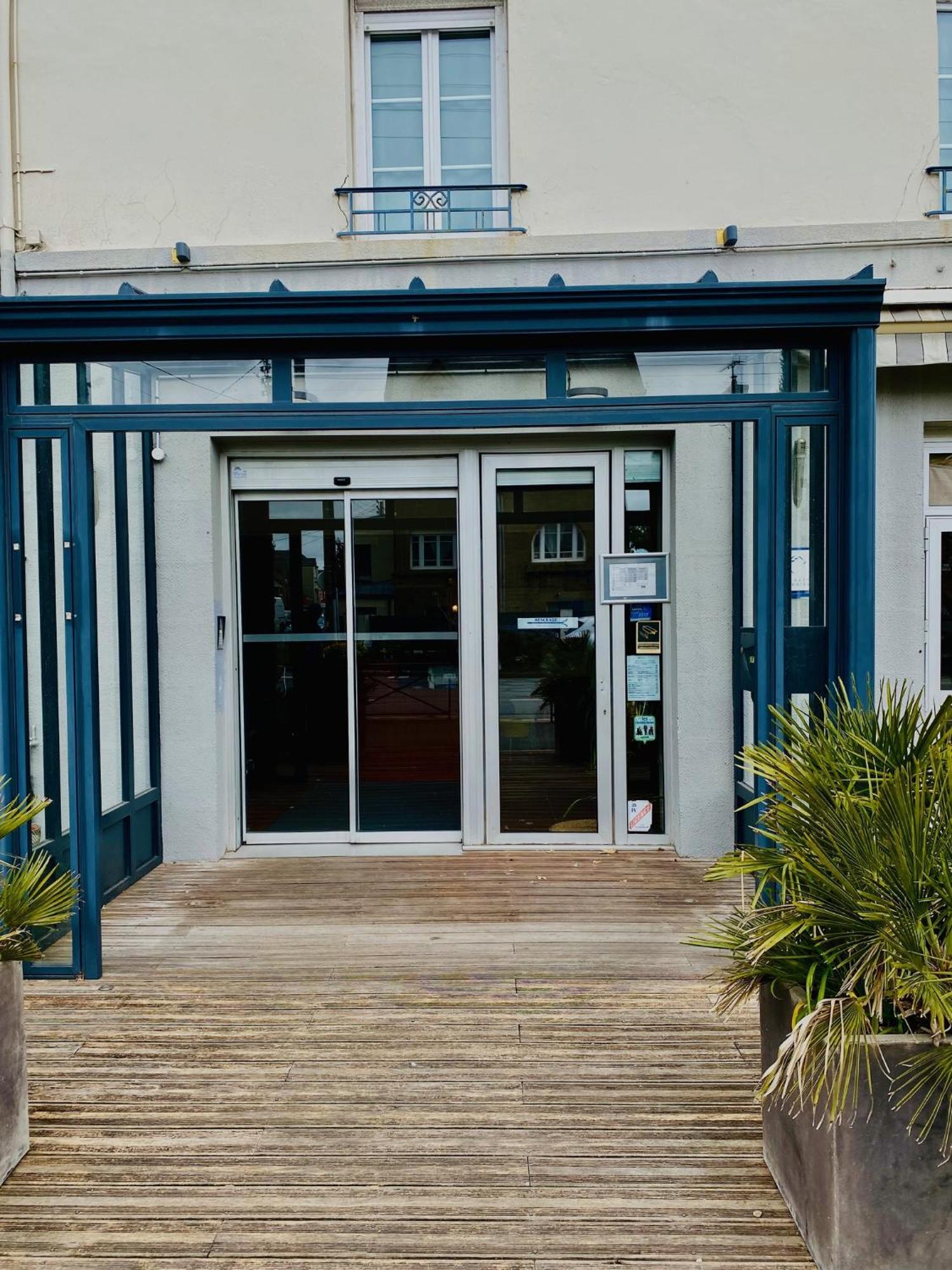 Brit Hotel Le Surcouf Saint-Malo Exterior foto