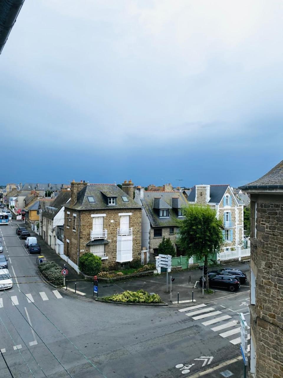 Brit Hotel Le Surcouf Saint-Malo Exterior foto
