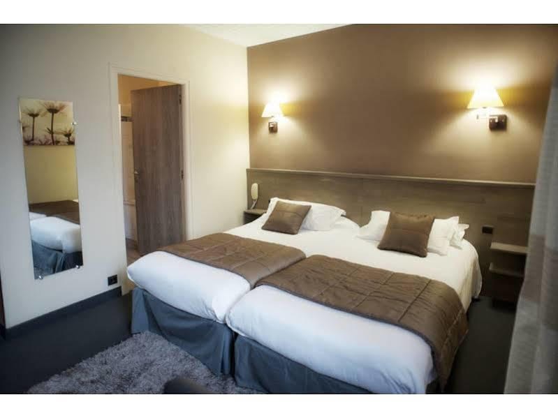 Brit Hotel Le Surcouf Saint-Malo Exterior foto